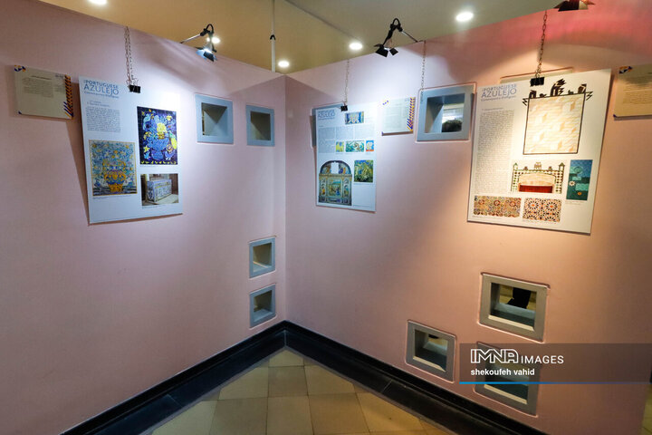 آیین افتتاح نمایشگاه کاشی پرتغال در اصفهان