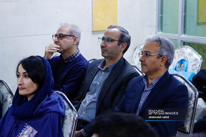 آیین افتتاح نمایشگاه کاشی پرتغال در اصفهان