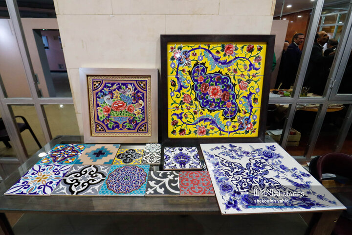 آیین افتتاح نمایشگاه کاشی پرتغال در اصفهان