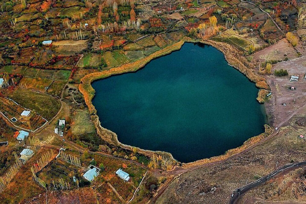 رنگهای هزارگانه پاییز در آغوش البرز / سفر به دنیای افسانهای الموت