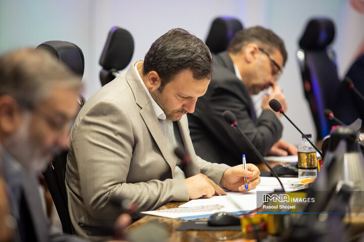 جلسه علنی شورای شهر اصفهان