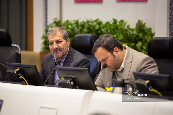 جلسه علنی شورای شهر اصفهان