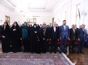 روایت واقعی از زن ایرانی ارائه دهیم/ به وجود زنان ایرانی خارج از کشور افتخار می‌کنیم