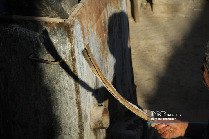 کارگاه آماده سازی استخوان خاتم‌کاری