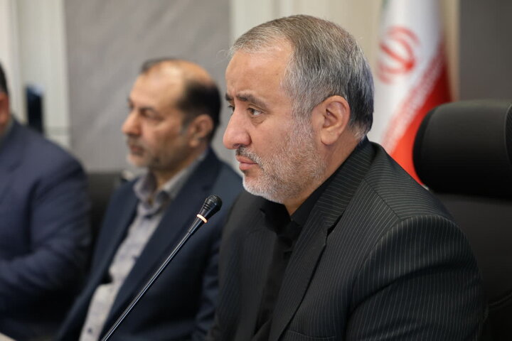 سه‌ضلعی خانه، مدرسه و مسجد سنگ‌بنای تربیت نسل آینده است