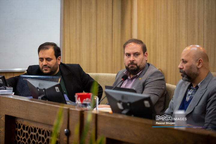 جلسه ارزیابی تعالی سازمانی شهرداری اصفهان