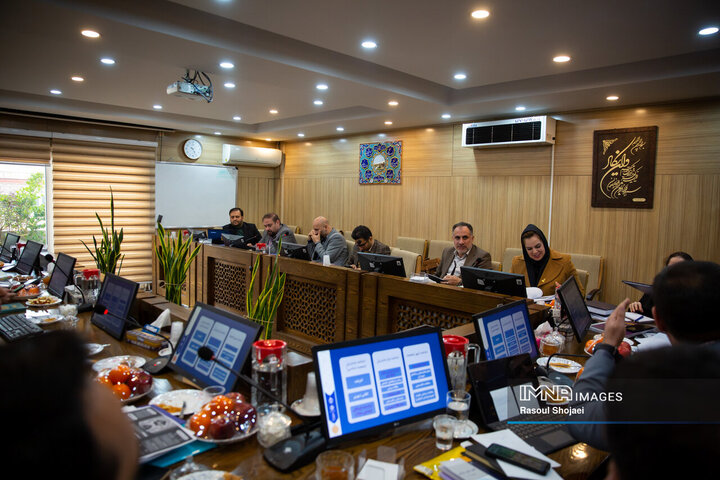 جلسه ارزیابی تعالی سازمانی شهرداری اصفهان