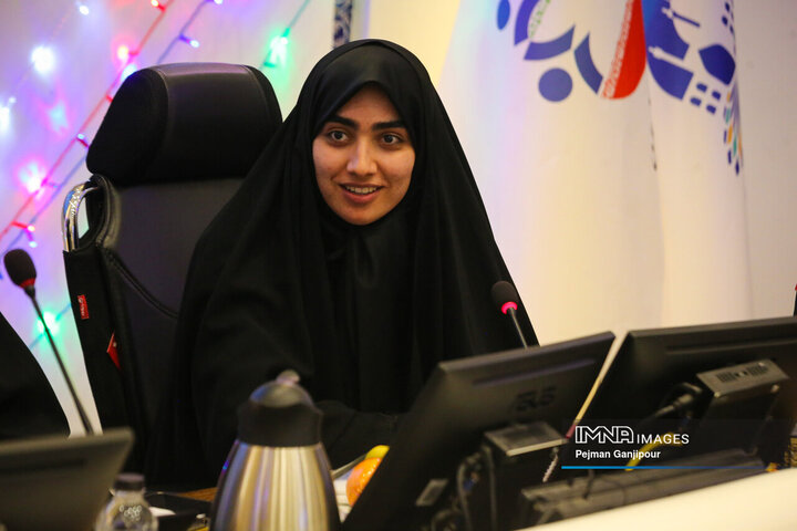 نشست اعضای شورای شهر اصفهان و تشکل‌های دانشجویی