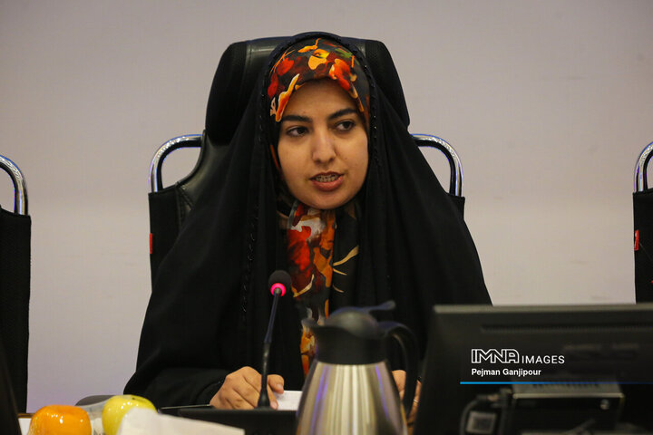 نشست اعضای شورای شهر اصفهان و تشکل‌های دانشجویی