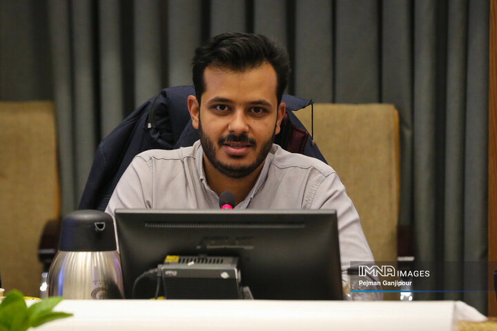 نشست اعضای شورای شهر اصفهان و تشکل‌های دانشجویی