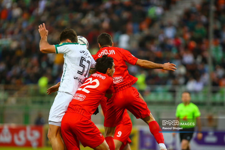 هفته سیزدهم لیگ برتر فوتبال؛ ذوب آهن - تراکتور