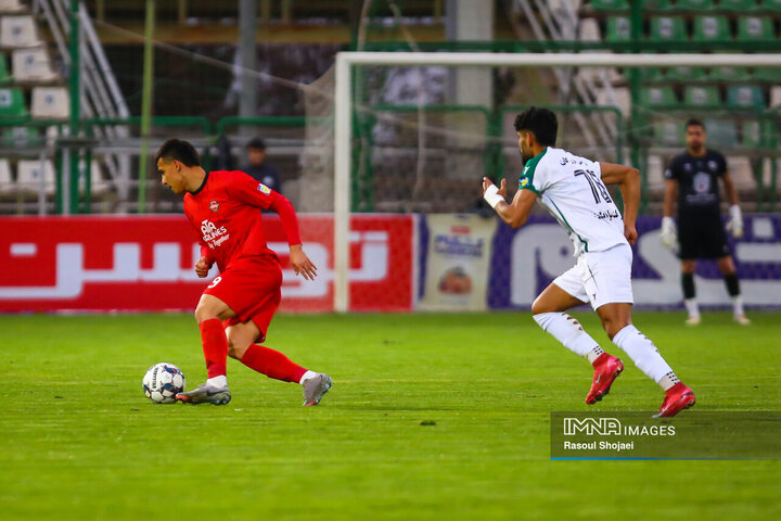 هفته سیزدهم لیگ برتر فوتبال؛ ذوب آهن - تراکتور