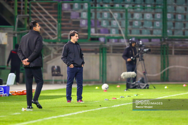 هفته سیزدهم لیگ برتر فوتبال؛ ذوب آهن - تراکتور