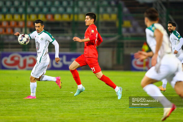 هفته سیزدهم لیگ برتر فوتبال؛ ذوب آهن - تراکتور