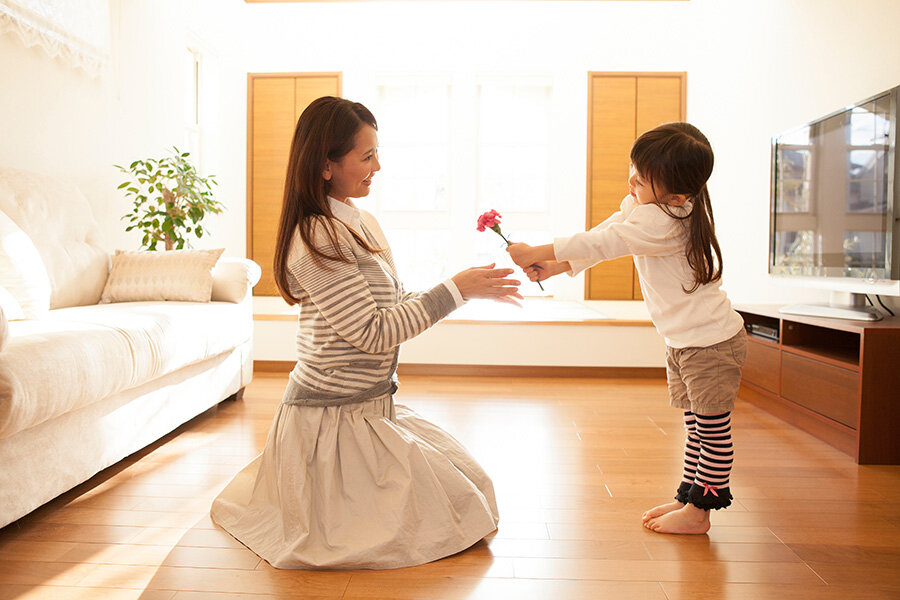 روز مادر در قاب رسوم سراسر جهان