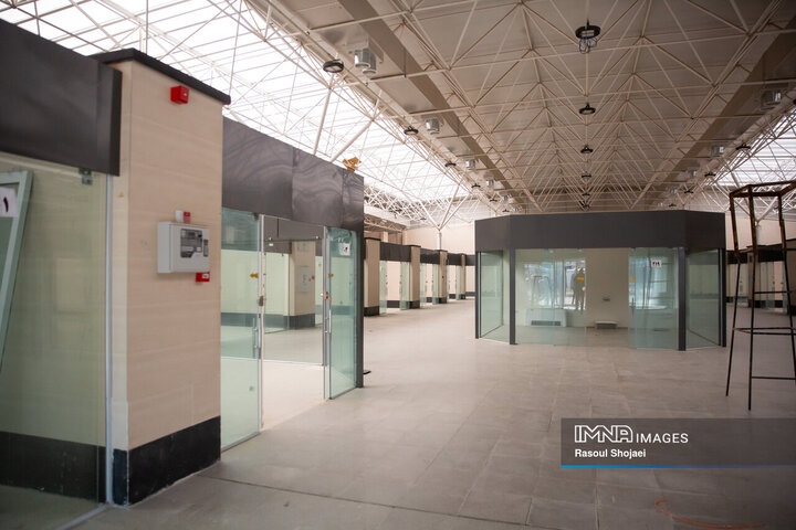 بازدید شهردار اصفهان از پروژه‌های باغ تندرستی و بازار گل ارغوان