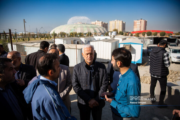 بازدید شهردار اصفهان از پروژه‌های باغ تندرستی و بازار گل ارغوان