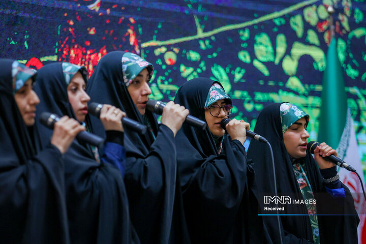 آیین گرامیداشت روز زن و مقام مادر