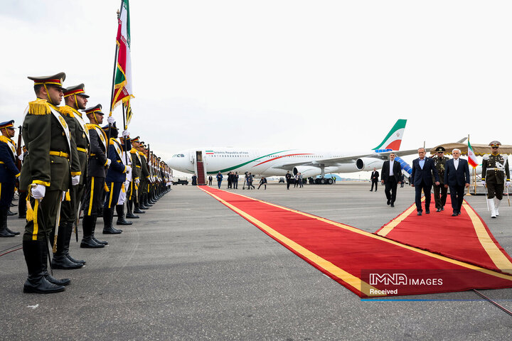 سفر رئیس جمهور به قزاقستان