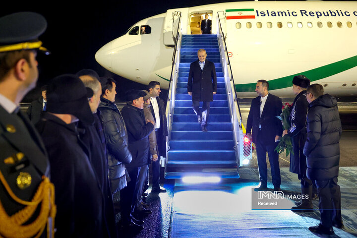 ورود رئیس جمهور به آستانه