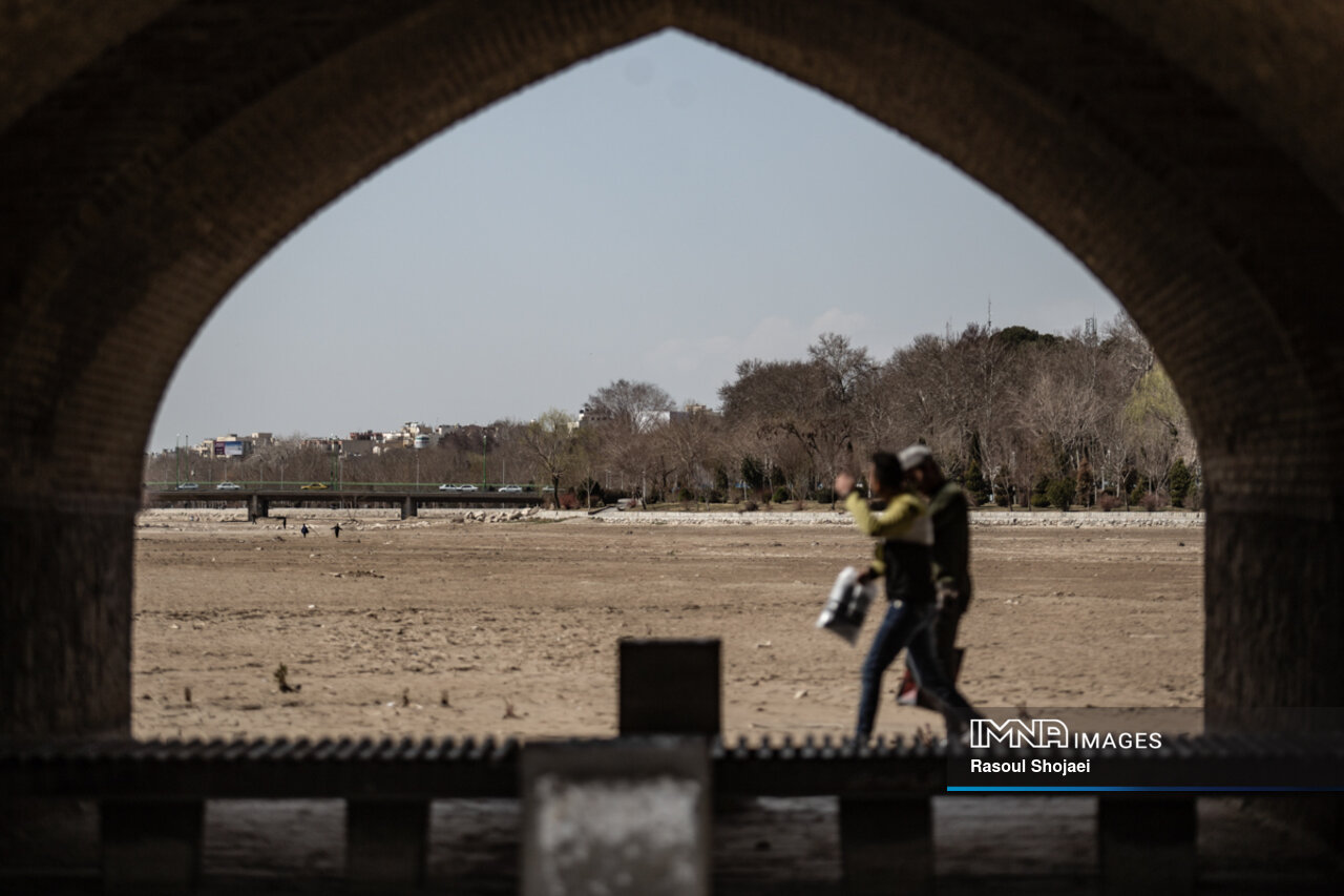زاینده رود؛ مطالبه روشن اصفهان از تهران
