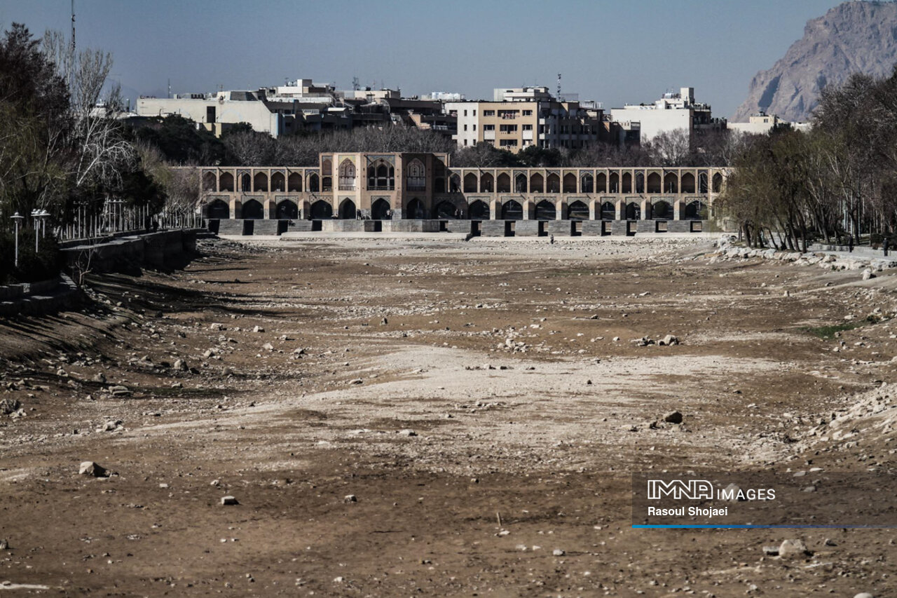 زاینده رود؛ مطالبه روشن اصفهان از تهران