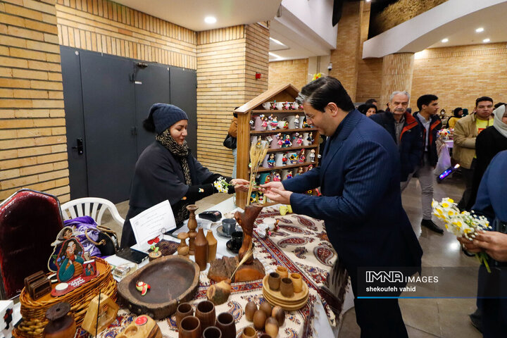 ویژه برنامه «بانوی مهربانی»