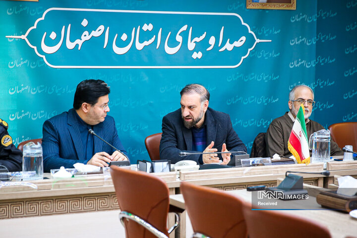 جلسه مشترک صداوسیما، معاونت حمل و نقل و ترافیک شهرداری و پلیس راهور اصفهان