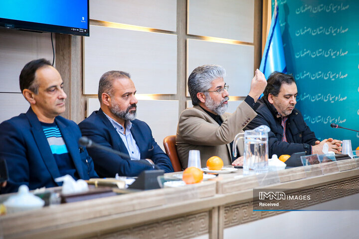 جلسه مشترک صداوسیما، معاونت حمل و نقل و ترافیک شهرداری و پلیس راهور اصفهان