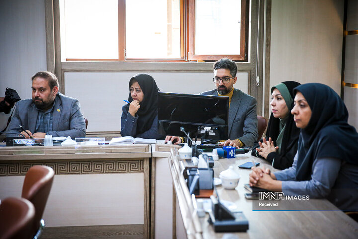 جلسه مشترک صداوسیما، معاونت حمل و نقل و ترافیک شهرداری و پلیس راهور اصفهان