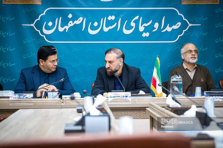 جلسه مشترک صداوسیما، معاونت حمل و نقل و ترافیک شهرداری و پلیس راهور اصفهان