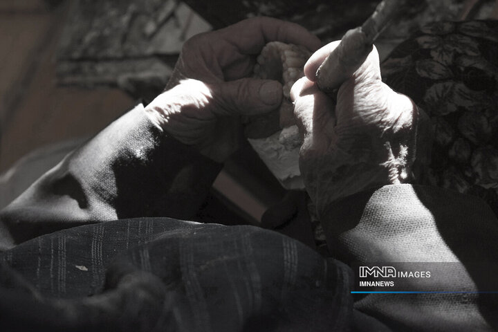 ۹۷ سال ساختن لبخند؛ میراث زنی که مادری را زندگی کرد