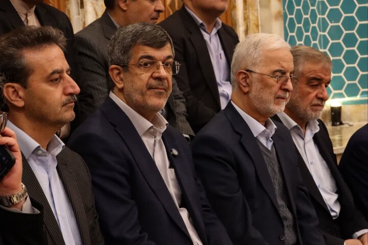 افتتاح ۳ پروژه‌ فرهنگی، ورزشی و اقتصادی در یزد با حضور وزیر کشور