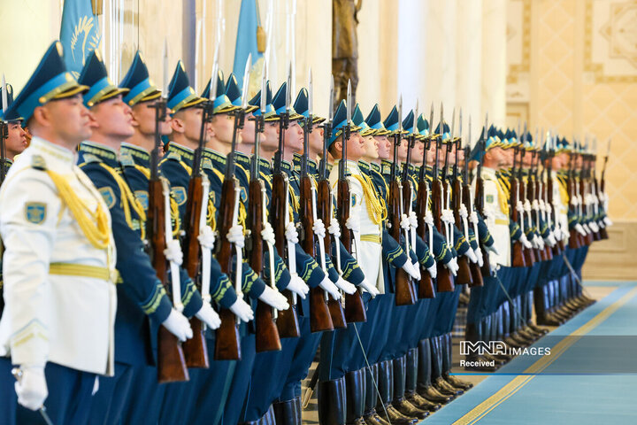 استقبال رسمی رئیس جمهور قزاقستان از مسعود پزشکیان