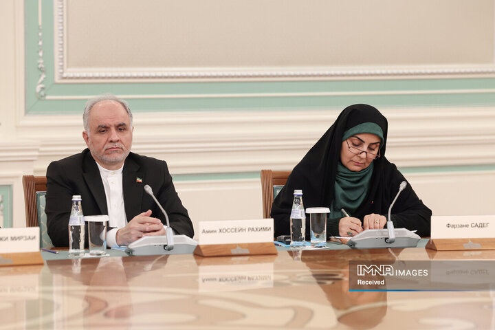 نشست مشترک هیئت های عالی‌رتبه ایران و قزاقستان