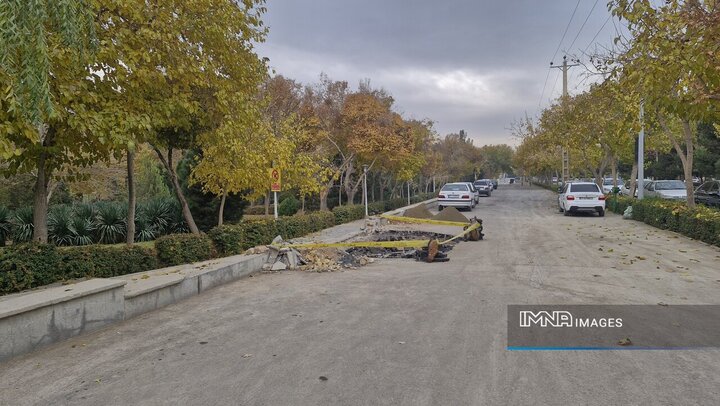 آغاز عملیات احداث نخستین جایگاه شارژ خودروهای برقی در خوراسگان