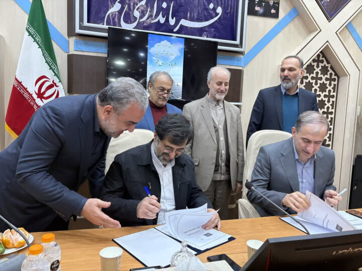 نیروگاه خورشیدی ۷۰۰ مگاواتی با بودجه ملی در قم احداث می‌شود