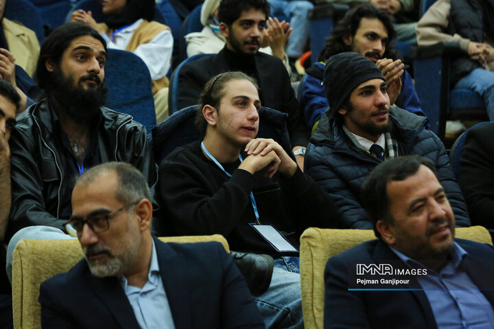 اختتامیه دومین جشنواره نمایش دانشجویان دانشگاه آزاد