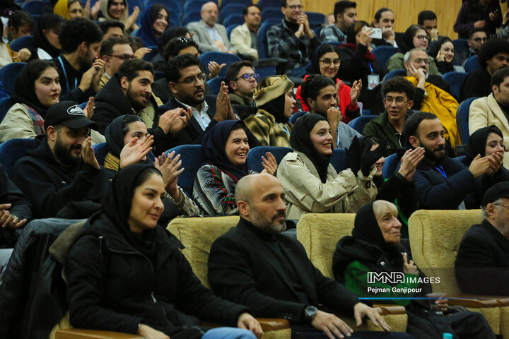 اختتامیه دومین جشنواره نمایش دانشجویان دانشگاه آزاد