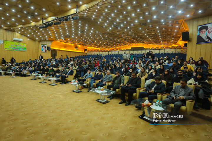 اختتامیه دومین جشنواره نمایش دانشجویان دانشگاه آزاد