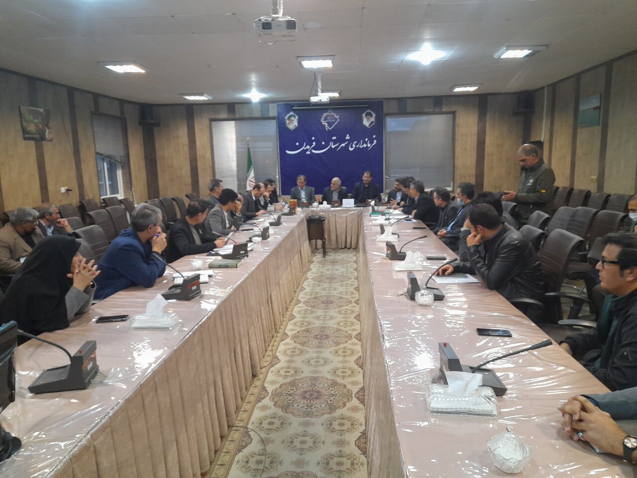 متقاضیان زمین به جای شهرها میتوانند در روستاها زمیندار شوند