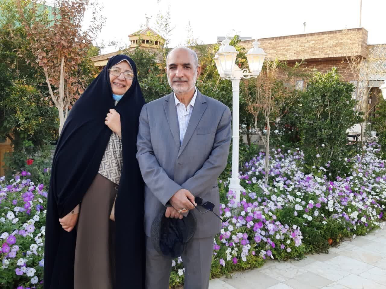 پیش از مردان در میدان؛ روایت زنانی که ستون انقلاب شدند