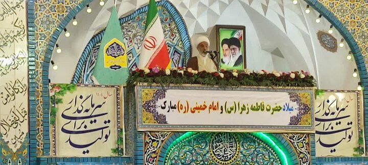 دفاع از فرهنگ اسلامی مسئولیت همگانی است