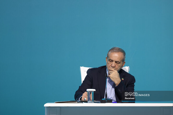 نشست مشترک فعالان اقتصادی ایران و قزاقستان