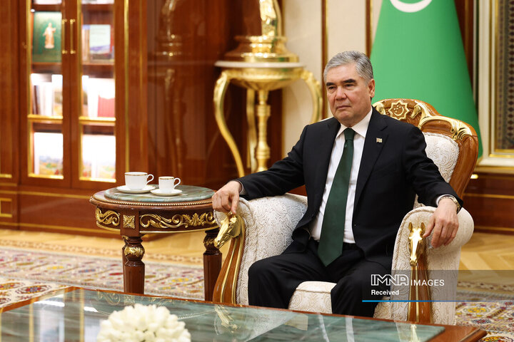 دیدار رئیس جمهور با رئیس شورای مصلحت خلق ترکمنستان