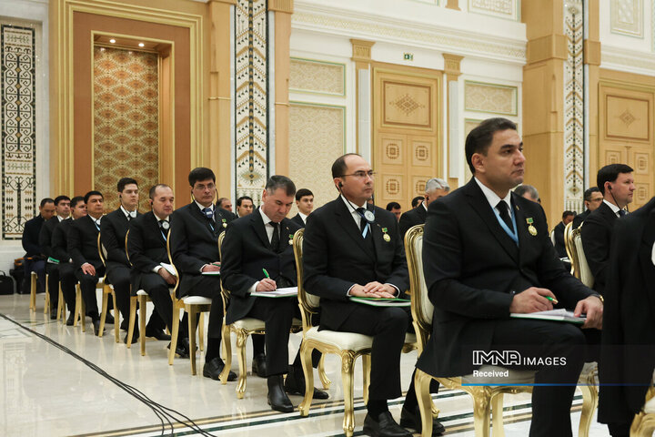 اجلاس بین‌المللی "صلح و اعتماد"