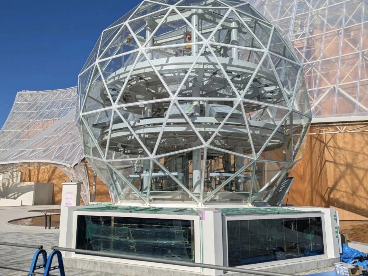 کره شیشهای که خودکفایی غذایی شهرها را تضمین میکند