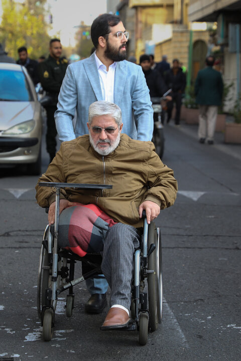 دیدار هزاران نفر از مداحان و ستایشگران اهل بیت(ع) با رهبر انقلاب