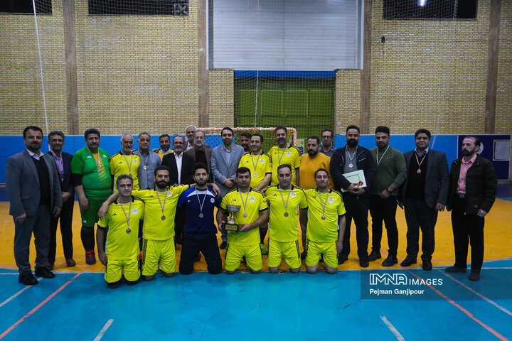 اختتامیه دومین دوره مسابقات فوتسال  کارکنان شهرداری اصفهان