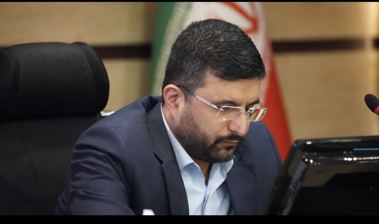 تخلفات به‌کارگیری نیرو در قراردادهای شهری را پیگیری می‌کنیم